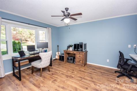 2193 Hawthorne Lane Wilkesboro NC 28697