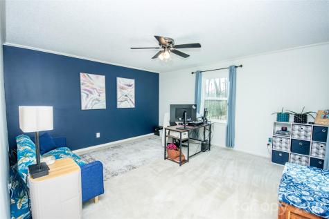 2193 Hawthorne Lane Wilkesboro NC 28697