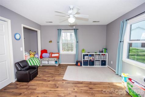 2193 Hawthorne Lane Wilkesboro NC 28697