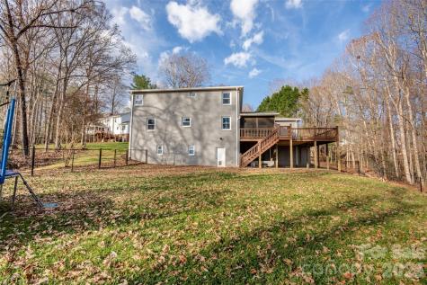 2193 Hawthorne Lane Wilkesboro NC 28697