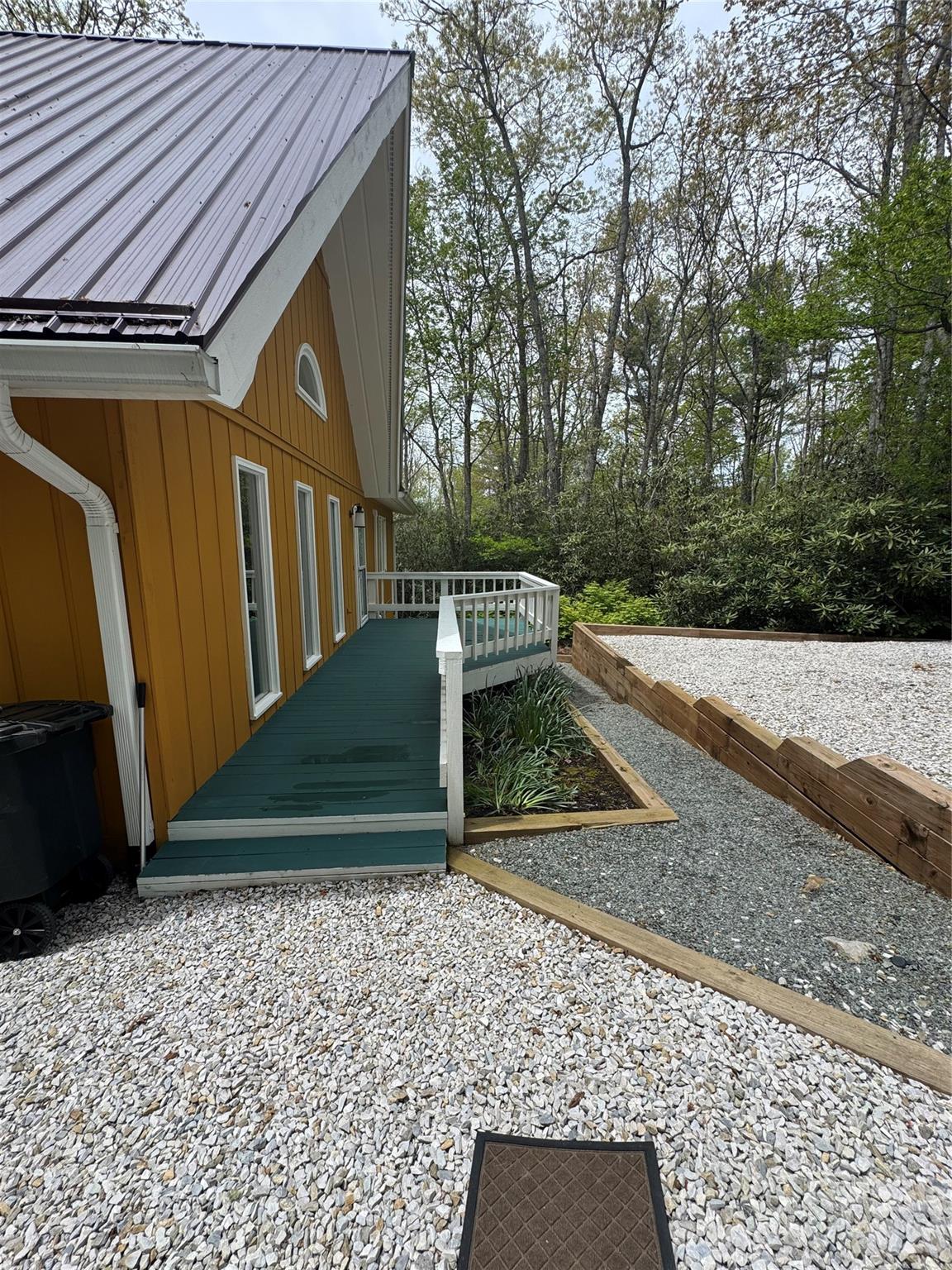 365 Trout Brook Loop Newland NC 28657