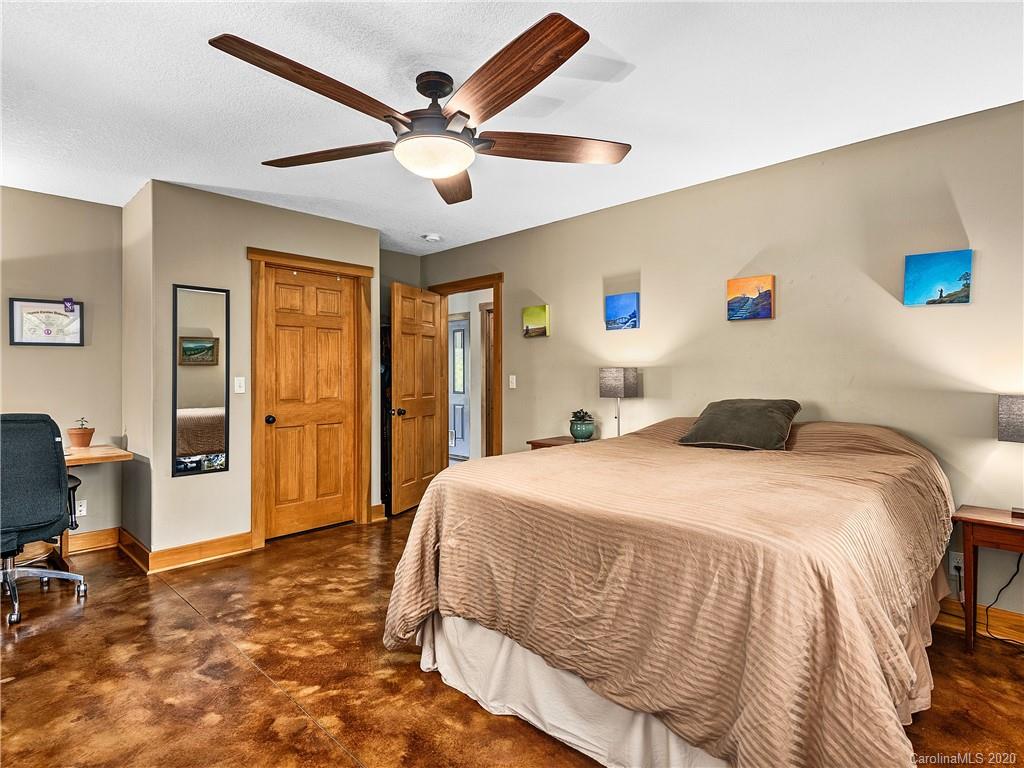 9 Bryant Street Asheville NC 28806