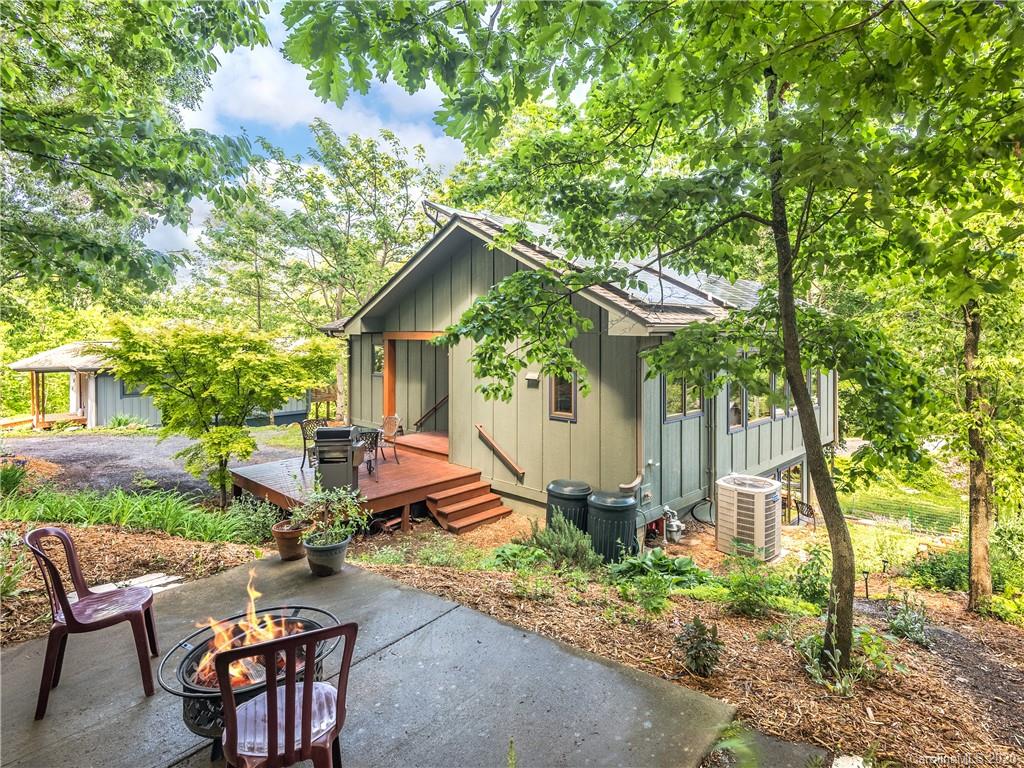 9 Bryant Street Asheville NC 28806