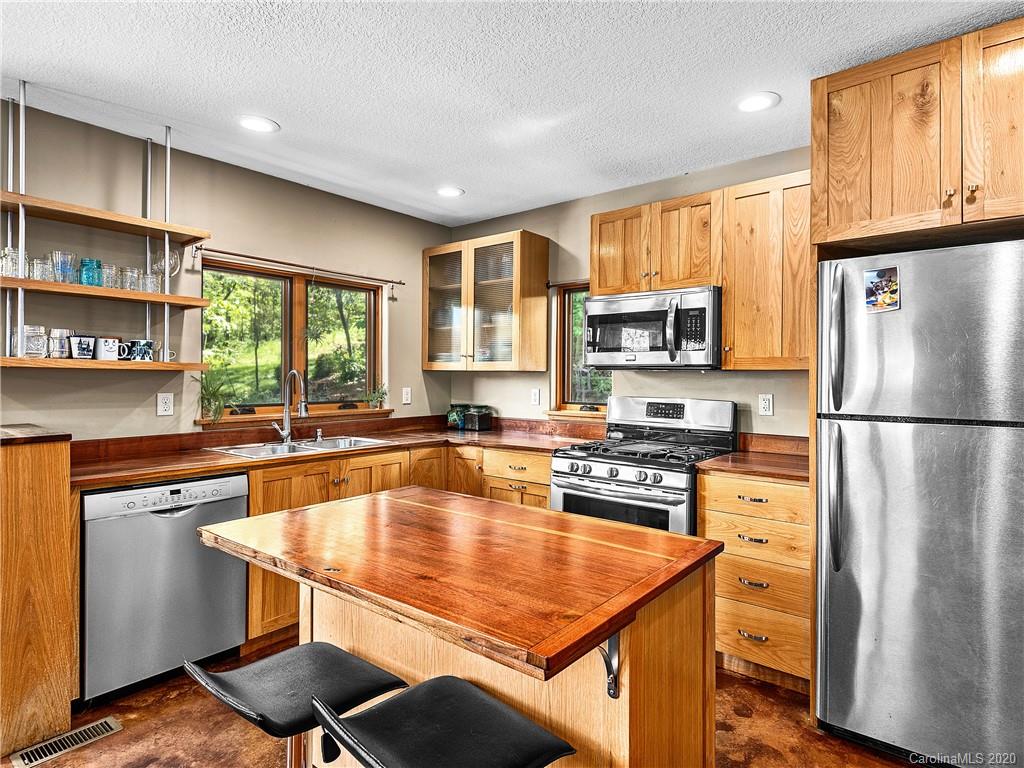 9 Bryant Street Asheville NC 28806