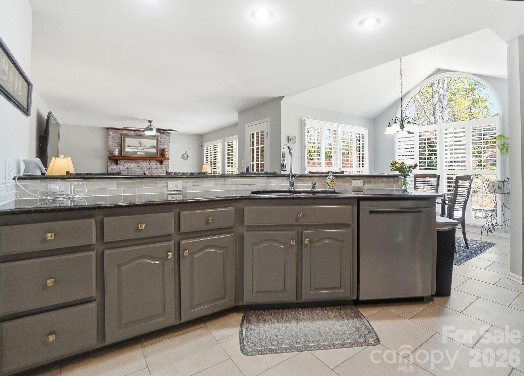 4218 Patriots Way Gastonia NC 28056