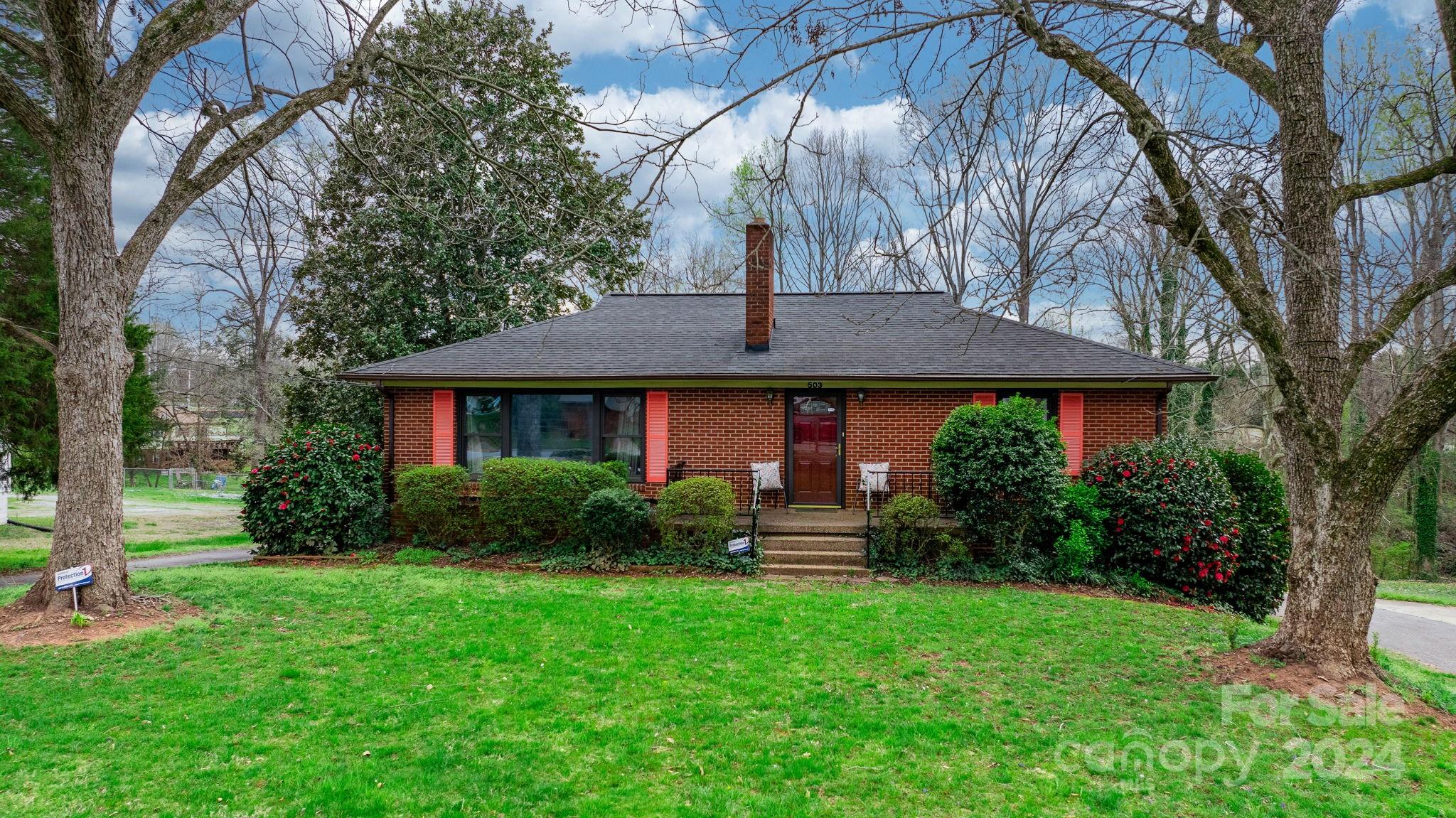 503 W 20th Street Newton NC 28658