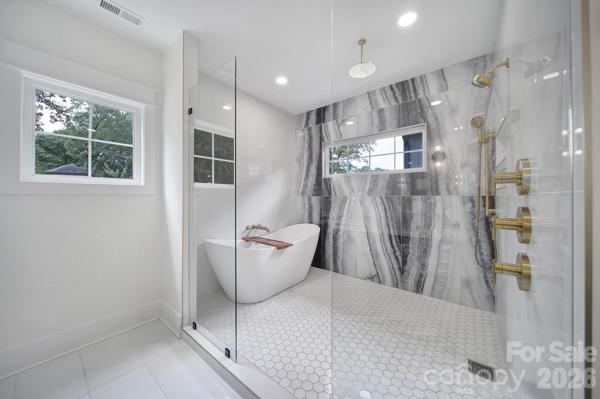911 Laurel Creek Lane Charlotte NC 28211