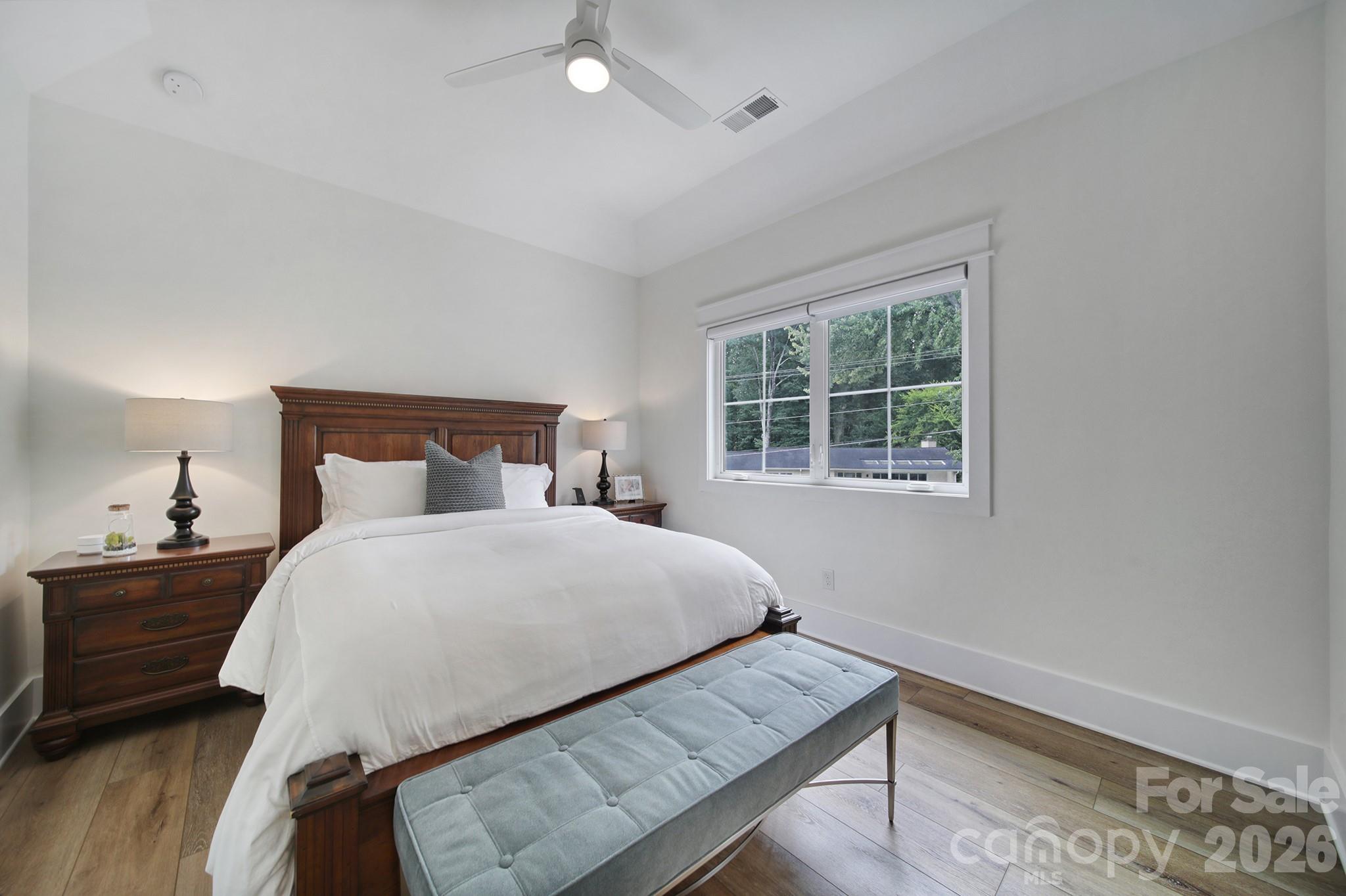 911 Laurel Creek Lane Charlotte NC 28211