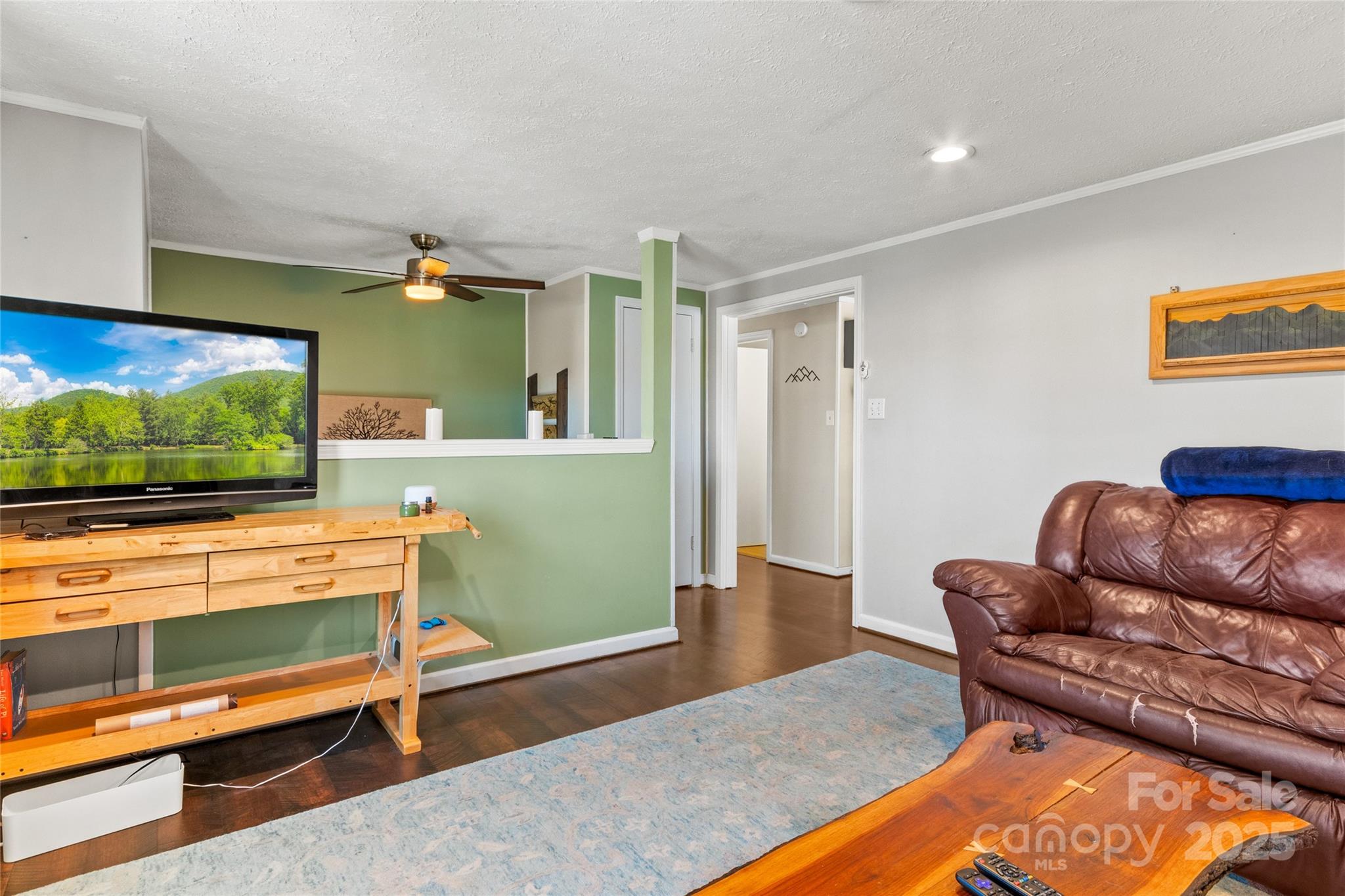 11 Oak Hill Lane Fairview NC 28730