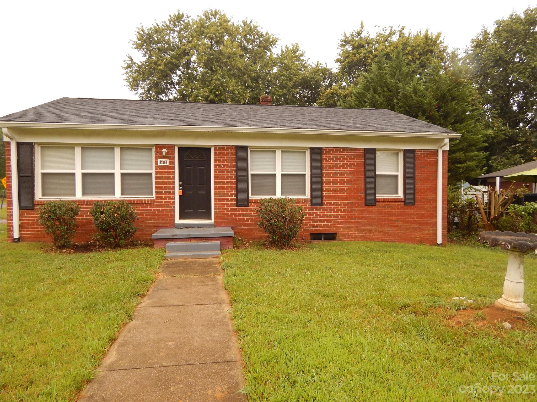 810 Eastside Drive Statesville NC 28625