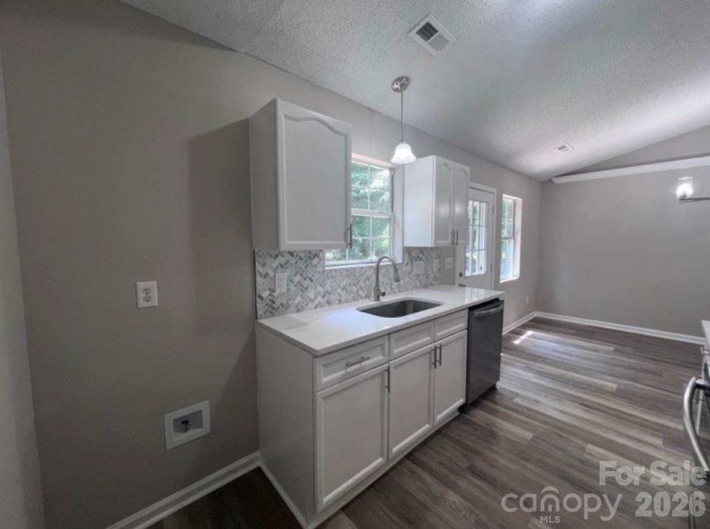 6324 Grove Park Boulevard Charlotte NC 28215