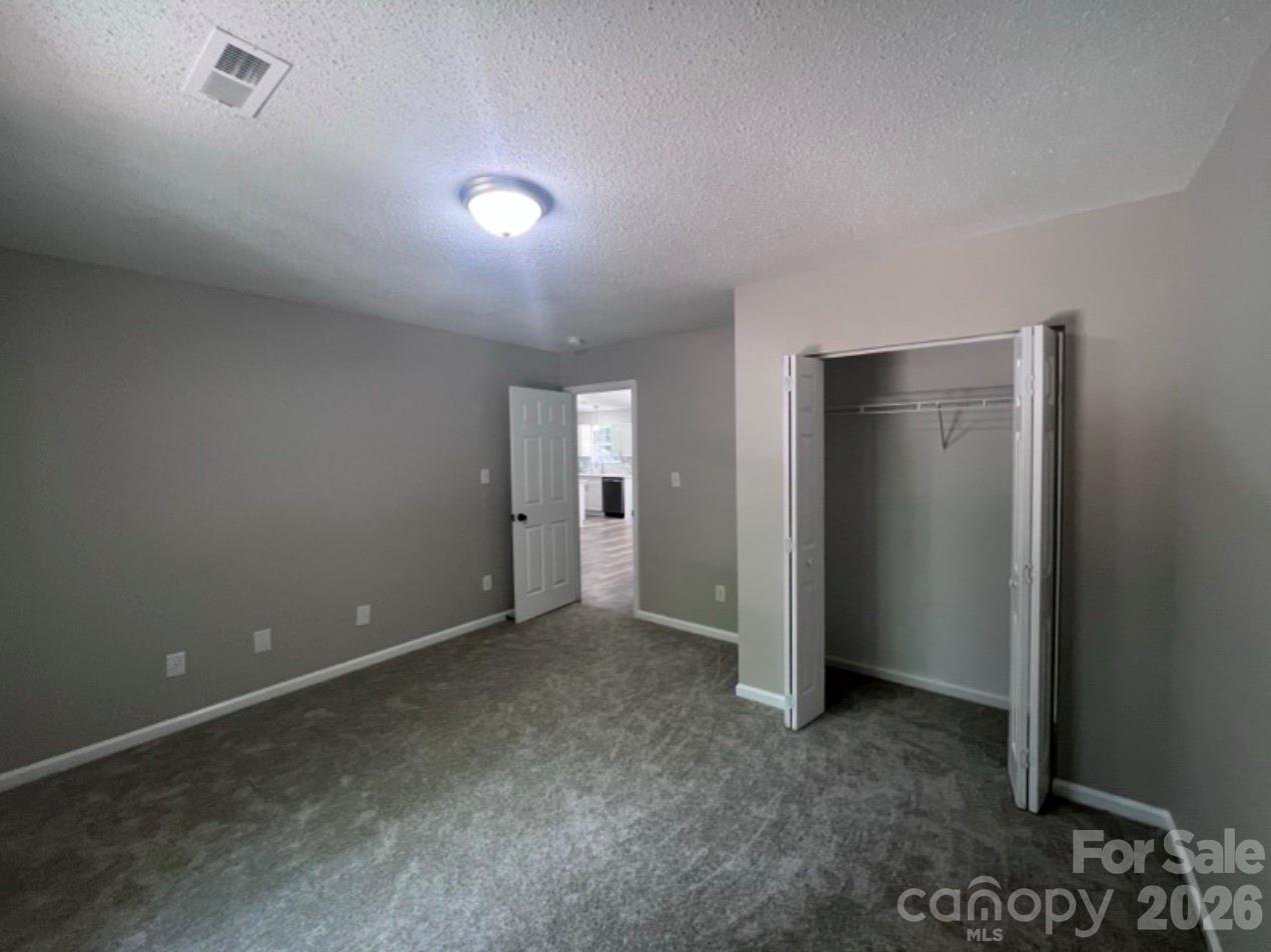 6324 Grove Park Boulevard Charlotte NC 28215