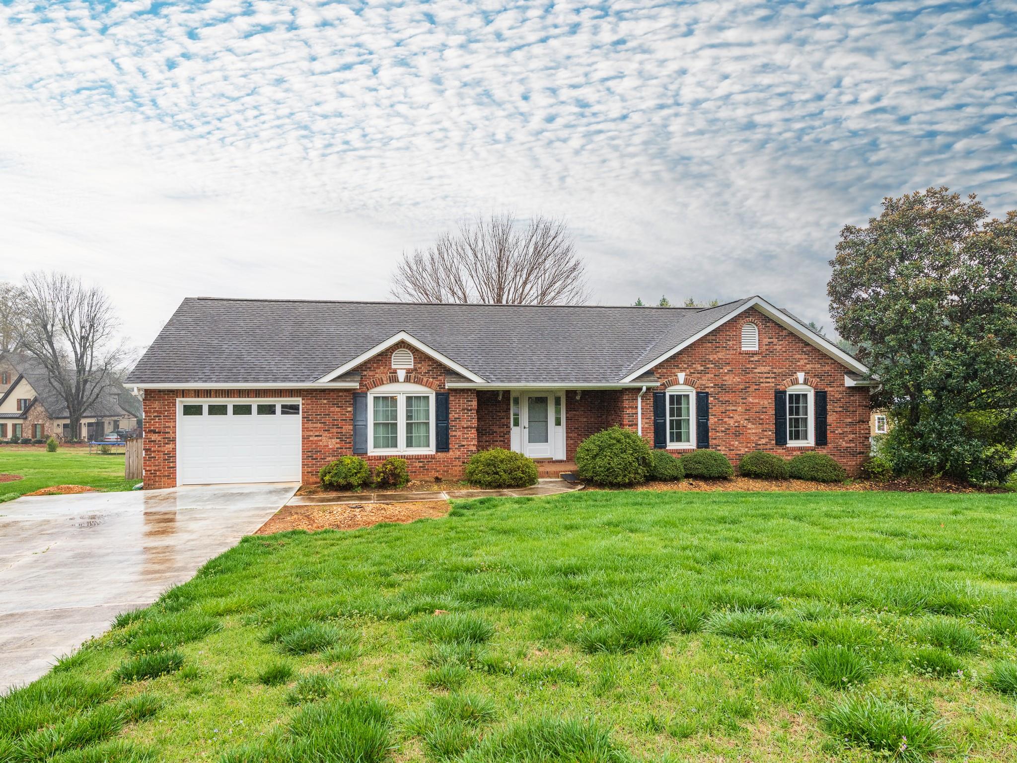9700 Bartlett Road Mint Hill NC 28227