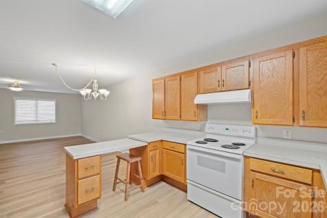 505 2nd Street Place NE Conover NC 28613