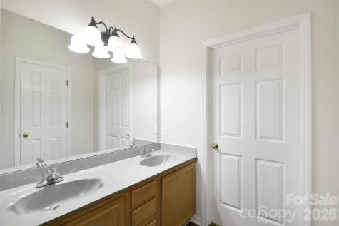 19968 Oak Leaf Circle Cornelius NC 28031