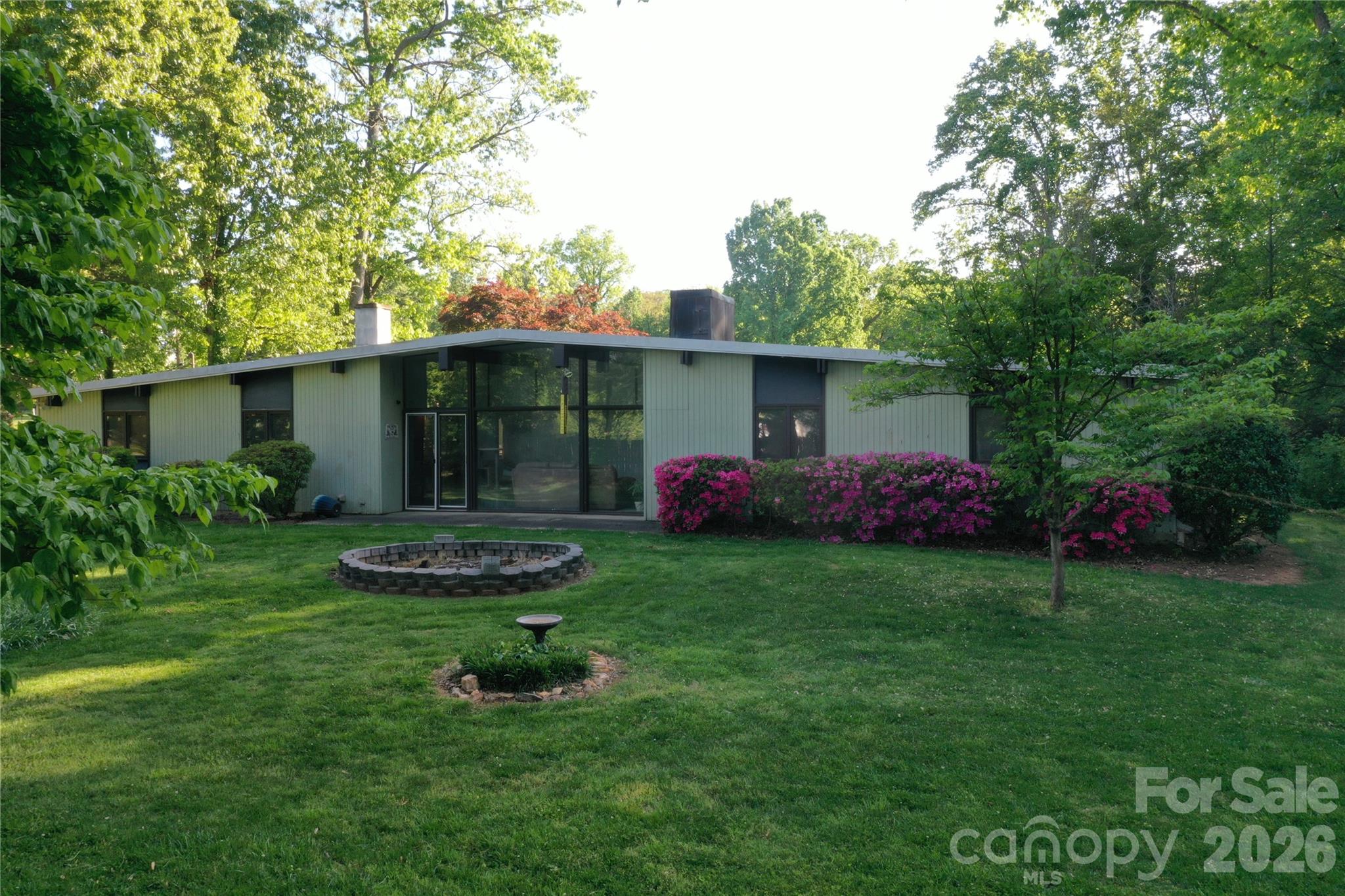 2842 Dogwood Drive Claremont NC 28610