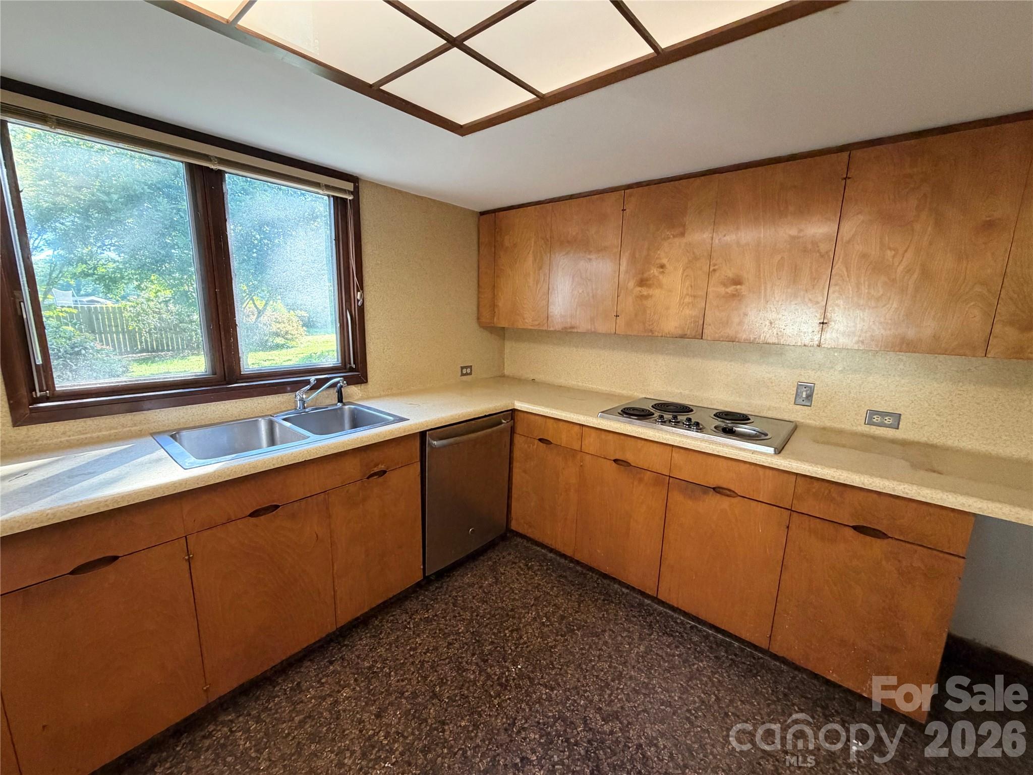 2842 Dogwood Drive Claremont NC 28610