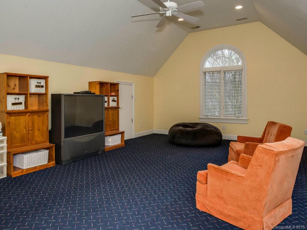 12501 Pine Valley Club Drive Charlotte NC 28277