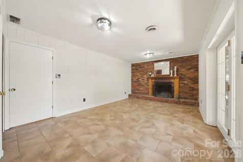 4776 Kennedy Street Hickory NC 28602