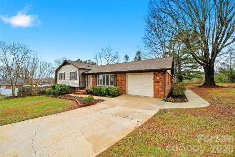4776 Kennedy Street Hickory NC 28602