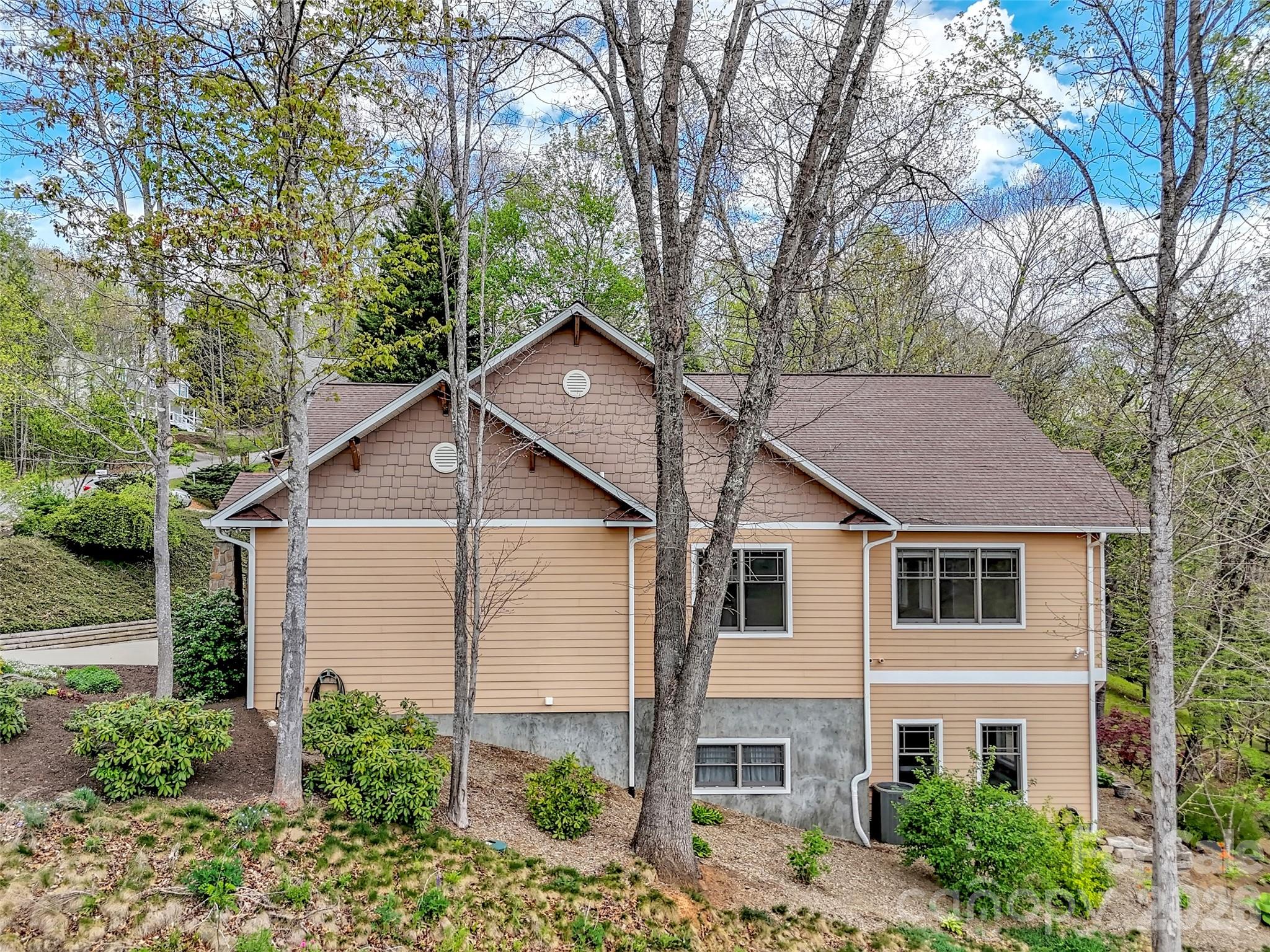 48 Hoosier Court Lake Junaluska NC 28745