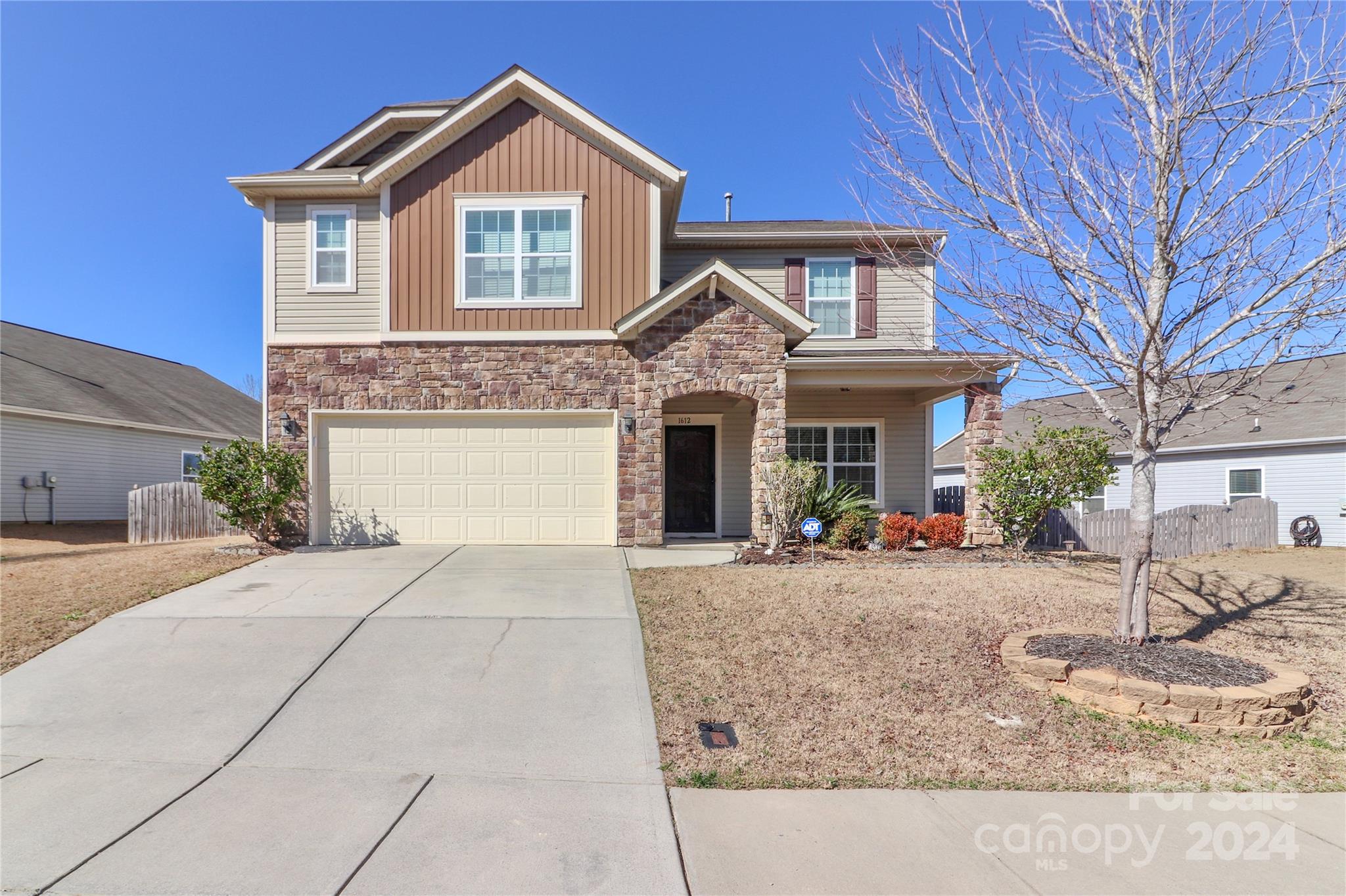 1612 Yellow Daisy Drive Matthews NC 28104