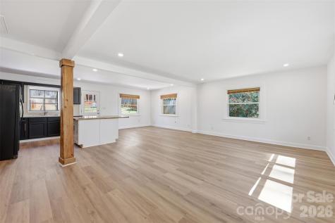 4920 Bright Road Charlotte NC 28214
