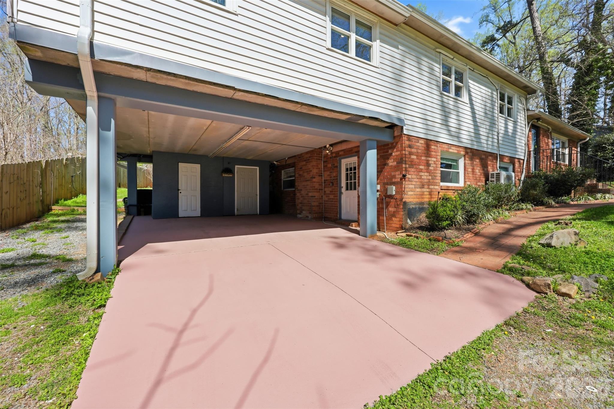 4920 Bright Road Charlotte NC 28214