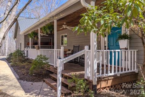 38 Sutton Knob Road Candler NC 28715