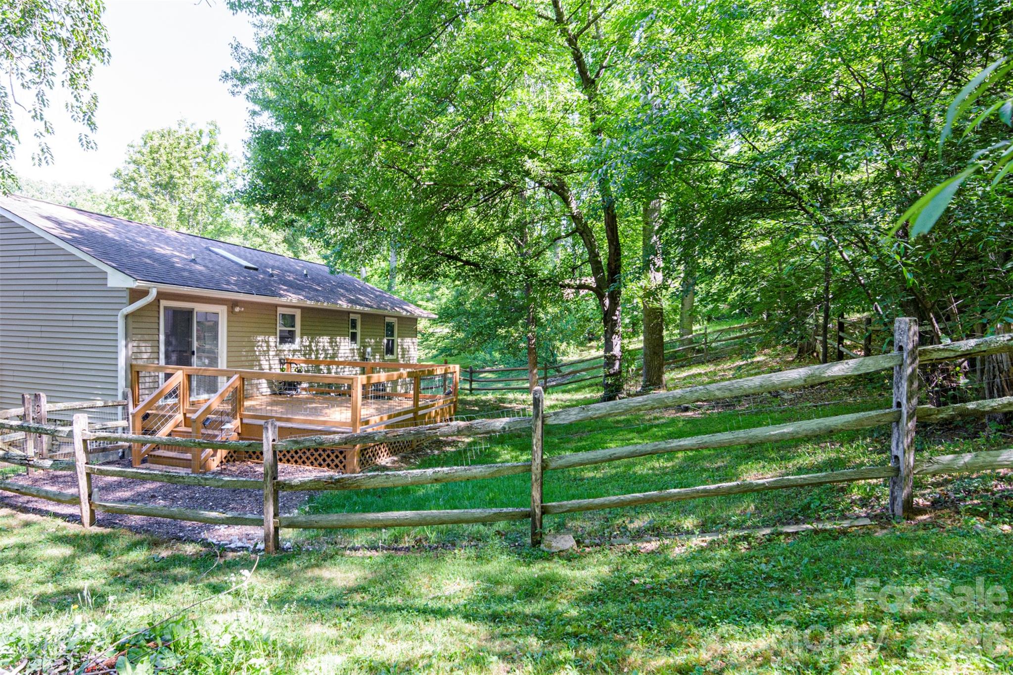 12 Mid Court Drive Asheville NC 28804