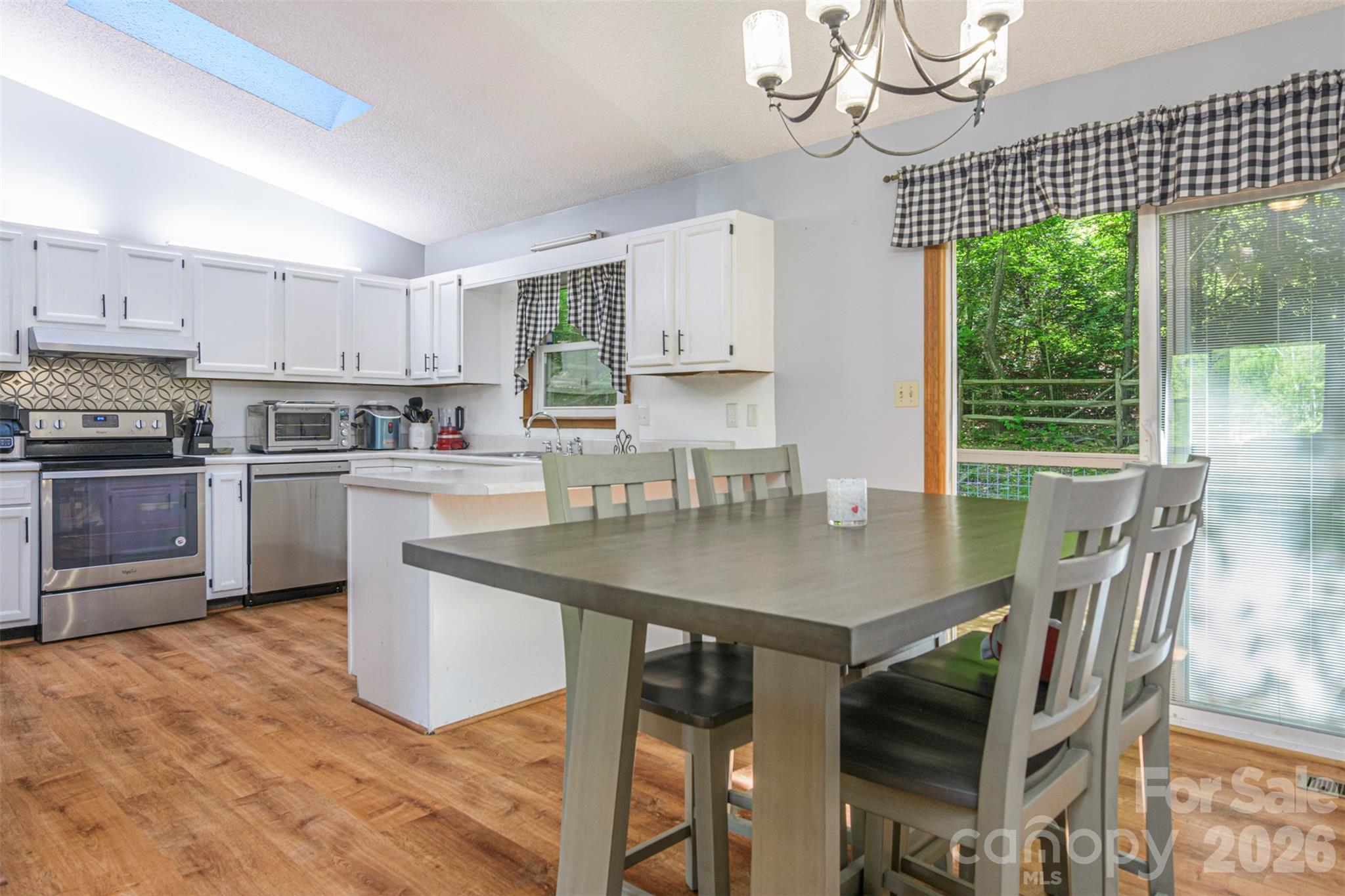 12 Mid Court Drive Asheville NC 28804