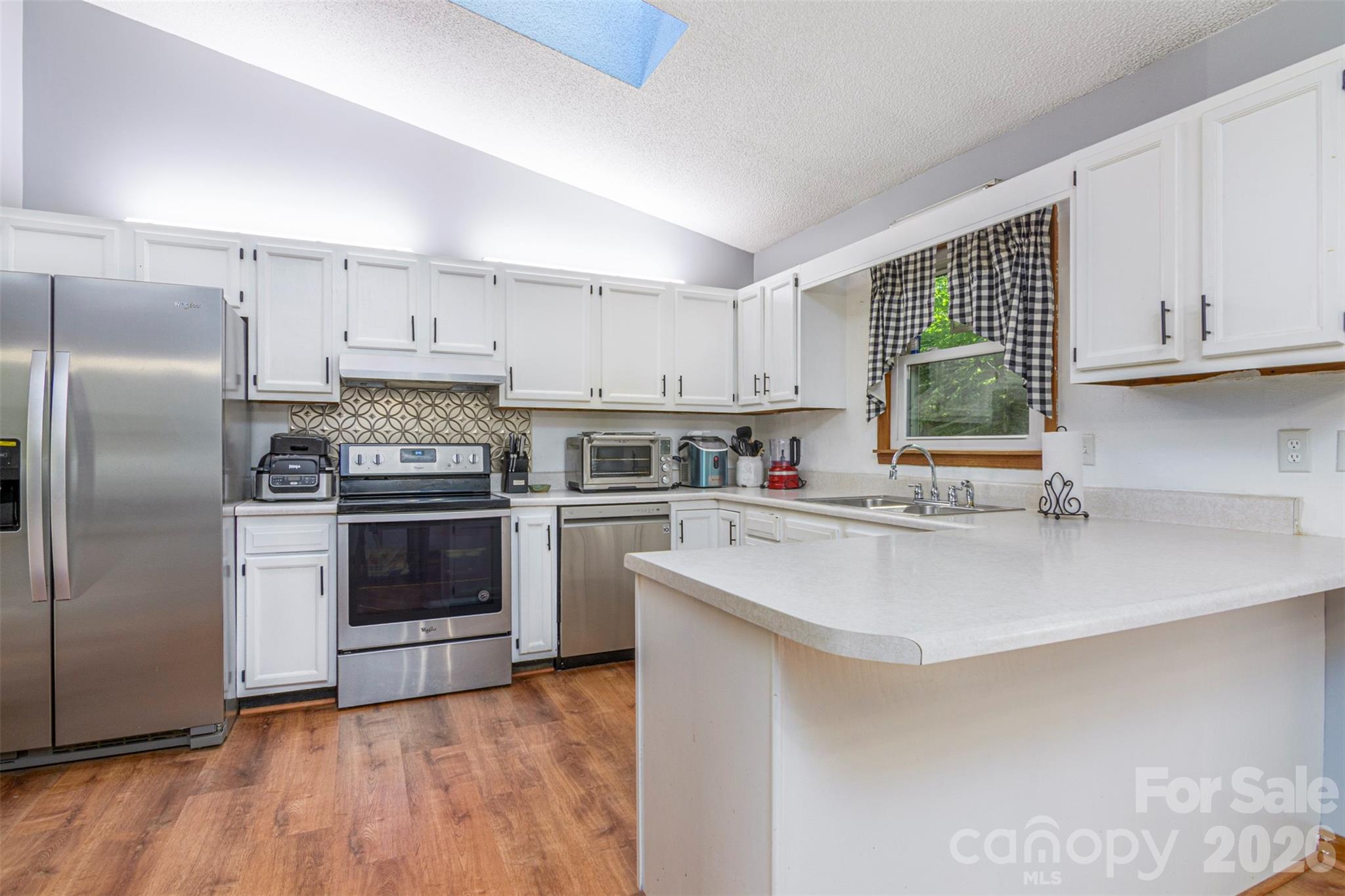 12 Mid Court Drive Asheville NC 28804