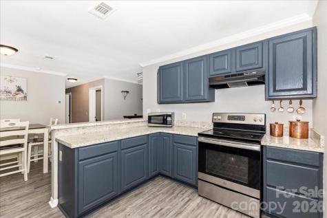 3218 Broadhurst Lane Clover SC 29710