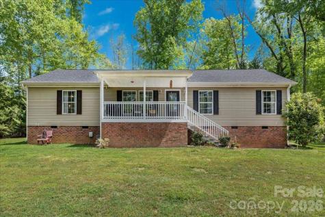 3218 Broadhurst Lane Clover SC 29710
