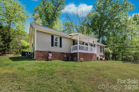 3218 Broadhurst Lane Clover SC 29710