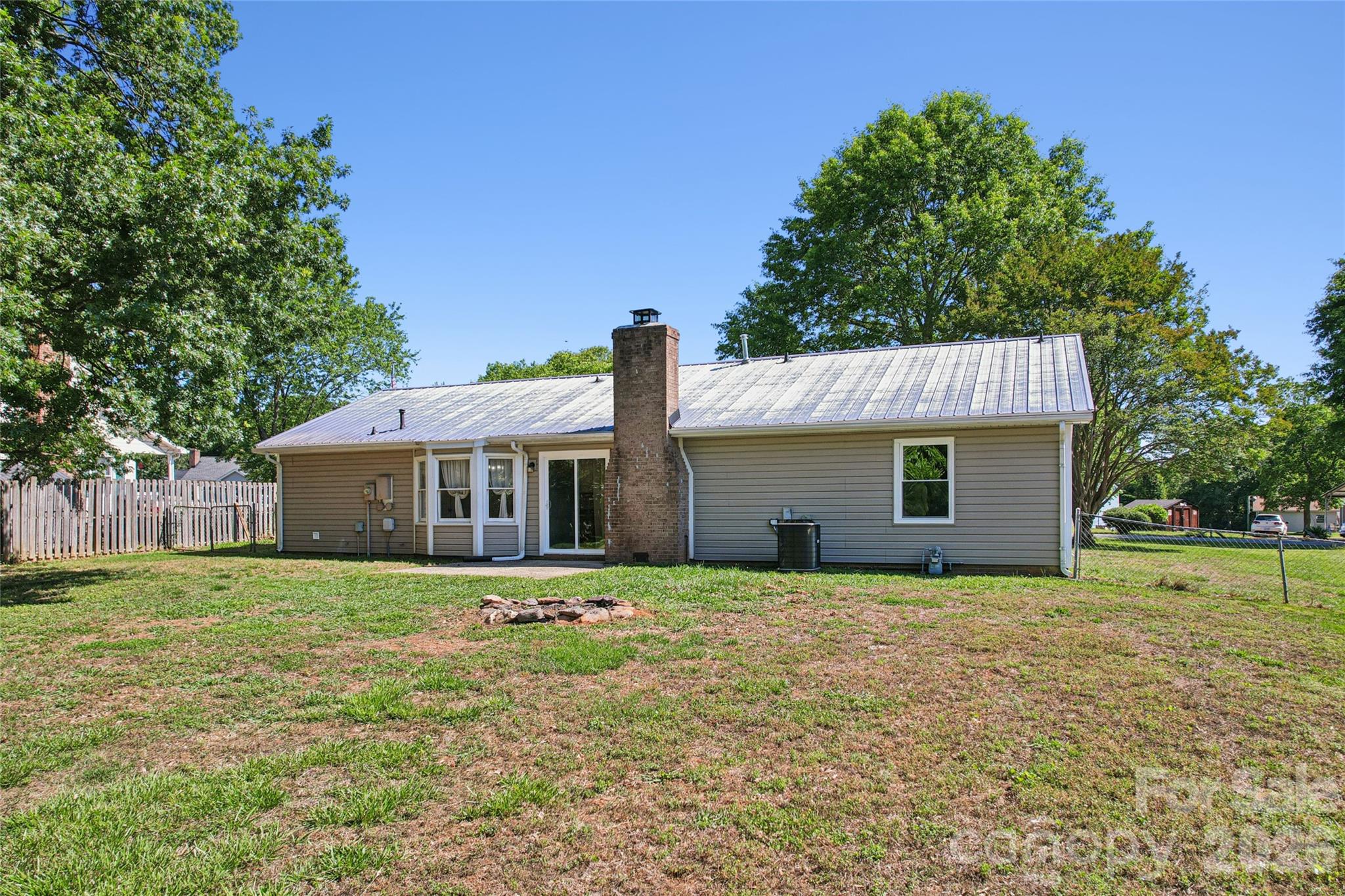4711 Misty Hill Lane Gastonia NC 28056