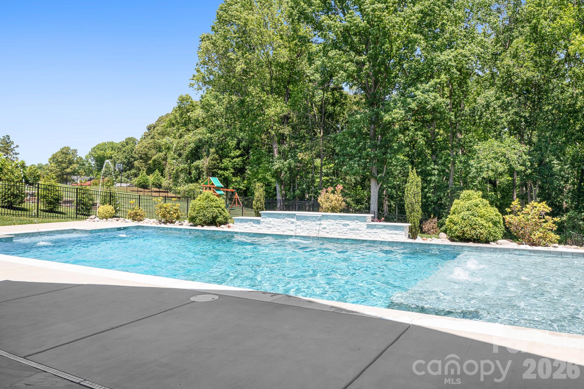 137 Streamside Estates Drive Mooresville NC 28117