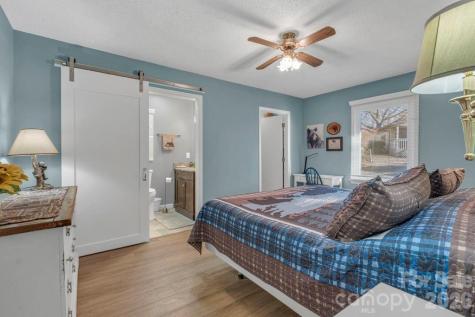 6 Ridgewood Lane Newland NC 28657