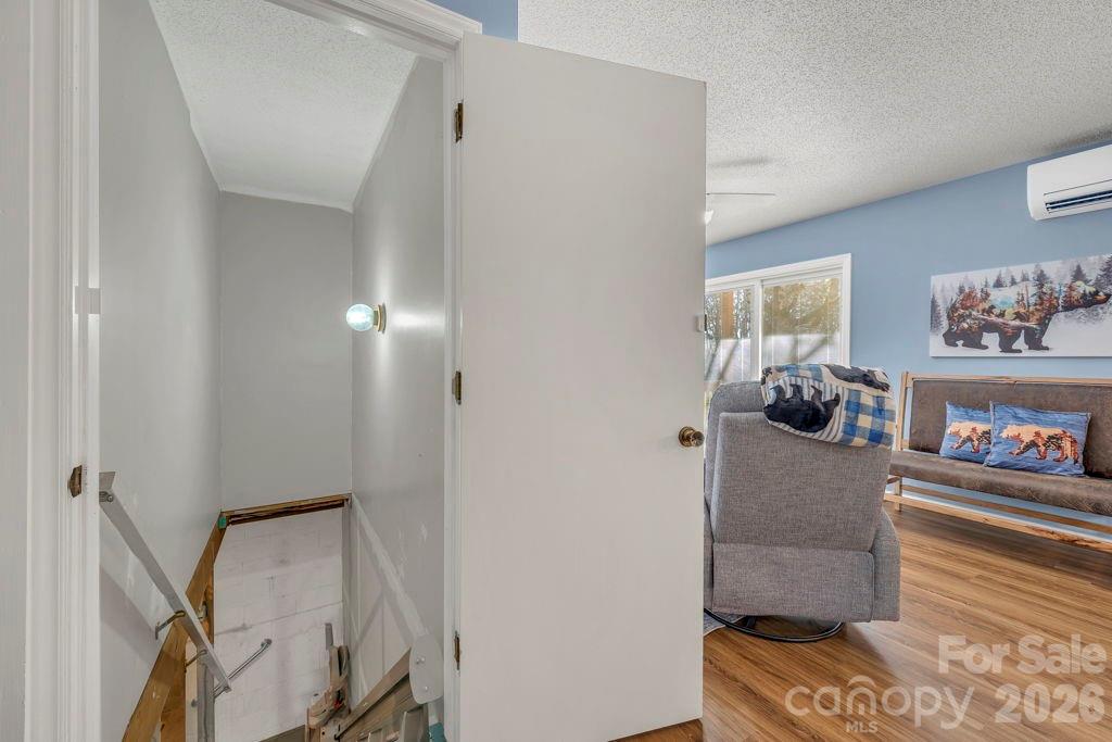 6 Ridgewood Lane Newland NC 28657