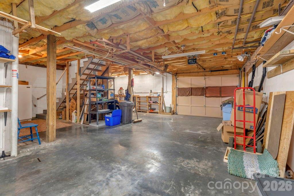 6 Ridgewood Lane Newland NC 28657