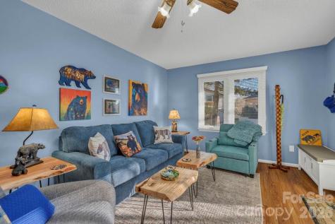 6 Ridgewood Lane Newland NC 28657
