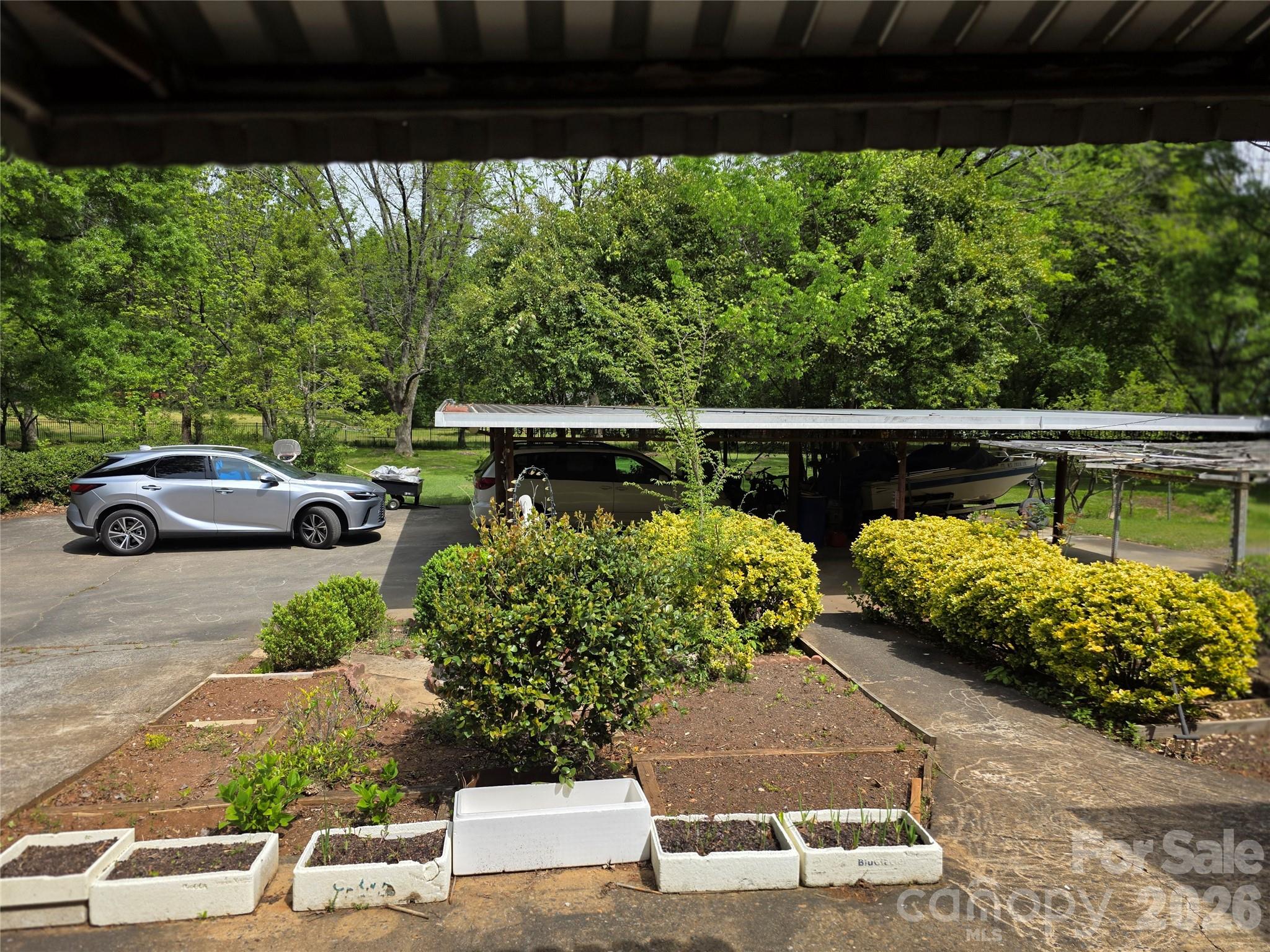 14325 Fountain Lane Charlotte NC 28278