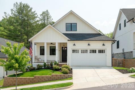 40 Hidden Pond Lane Brevard NC 28712