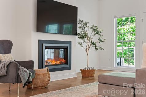 2508 Carriage Falls Court Hendersonville NC 28791