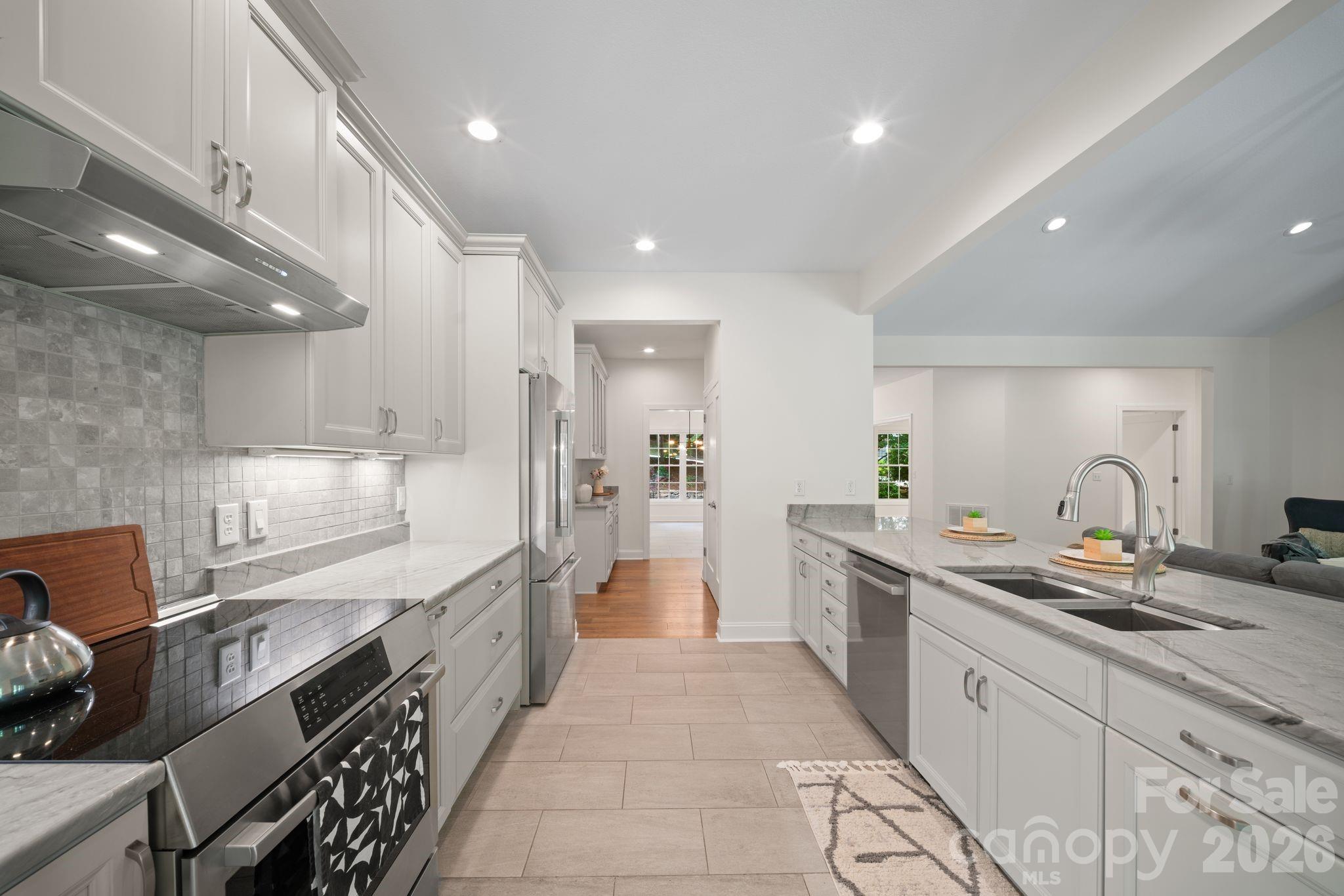 2508 Carriage Falls Court Hendersonville NC 28791