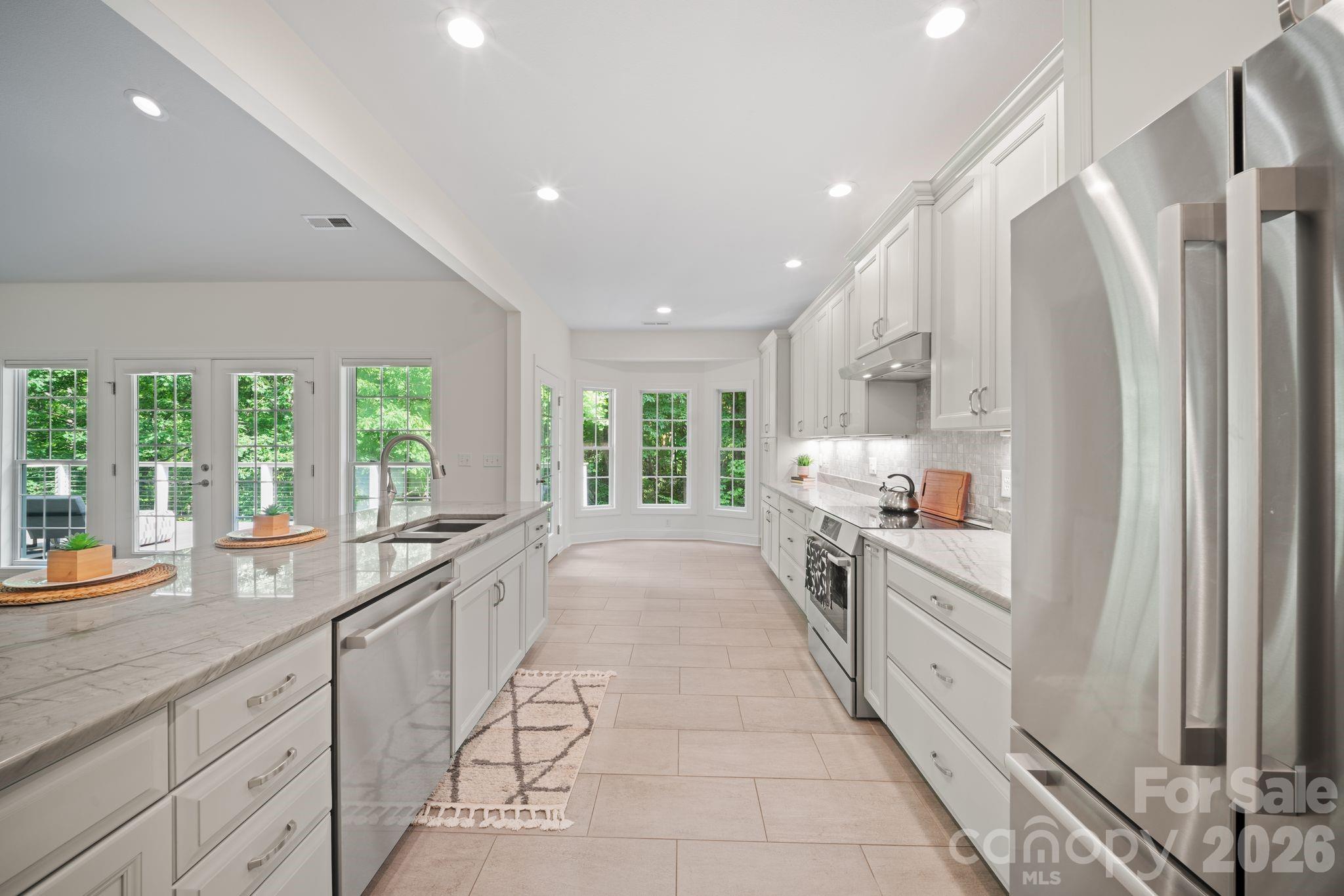 2508 Carriage Falls Court Hendersonville NC 28791