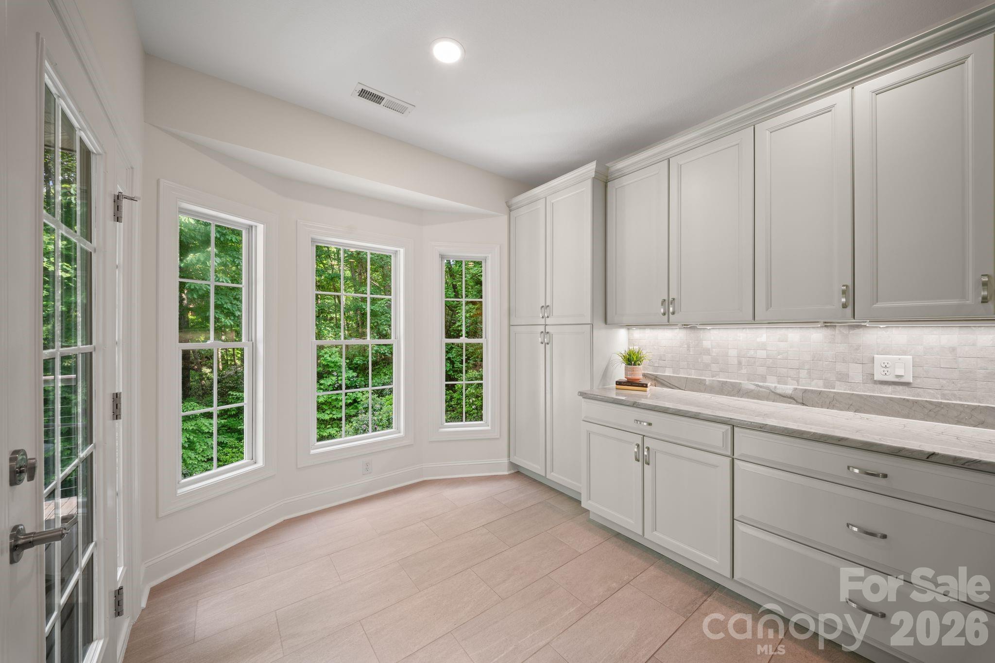 2508 Carriage Falls Court Hendersonville NC 28791