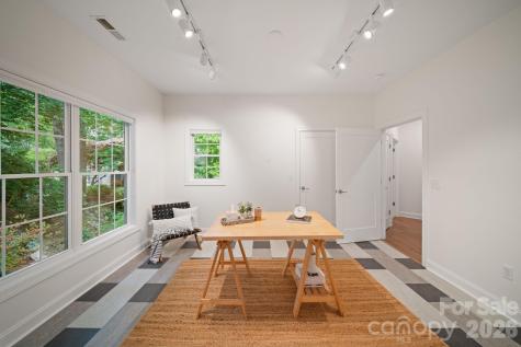 2508 Carriage Falls Court Hendersonville NC 28791