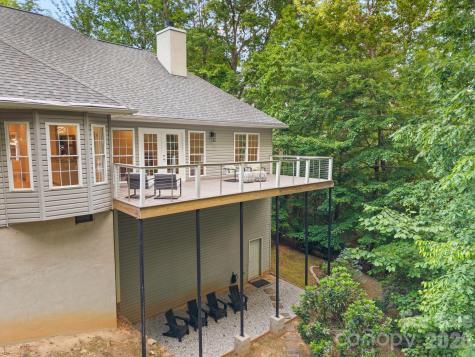 2508 Carriage Falls Court Hendersonville NC 28791