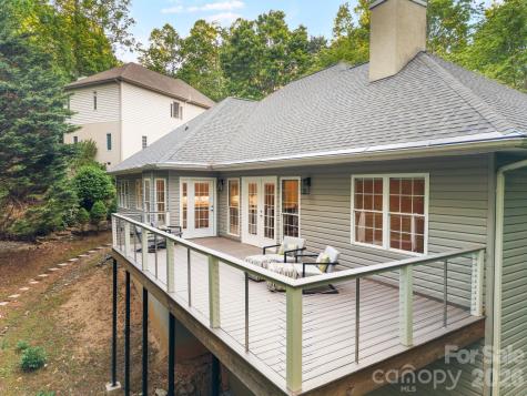 2508 Carriage Falls Court Hendersonville NC 28791